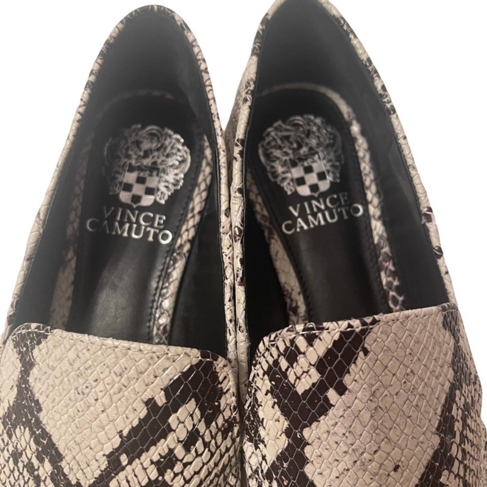 Vince Camuto Snakeskin Shoes Size 7 1/2 - Picture 3 of 7